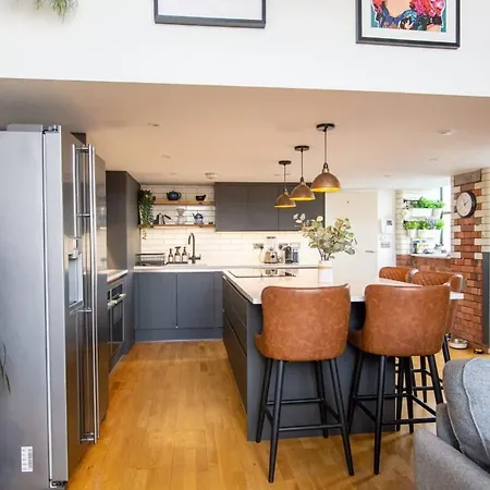 The Robinson Building Апартаменти